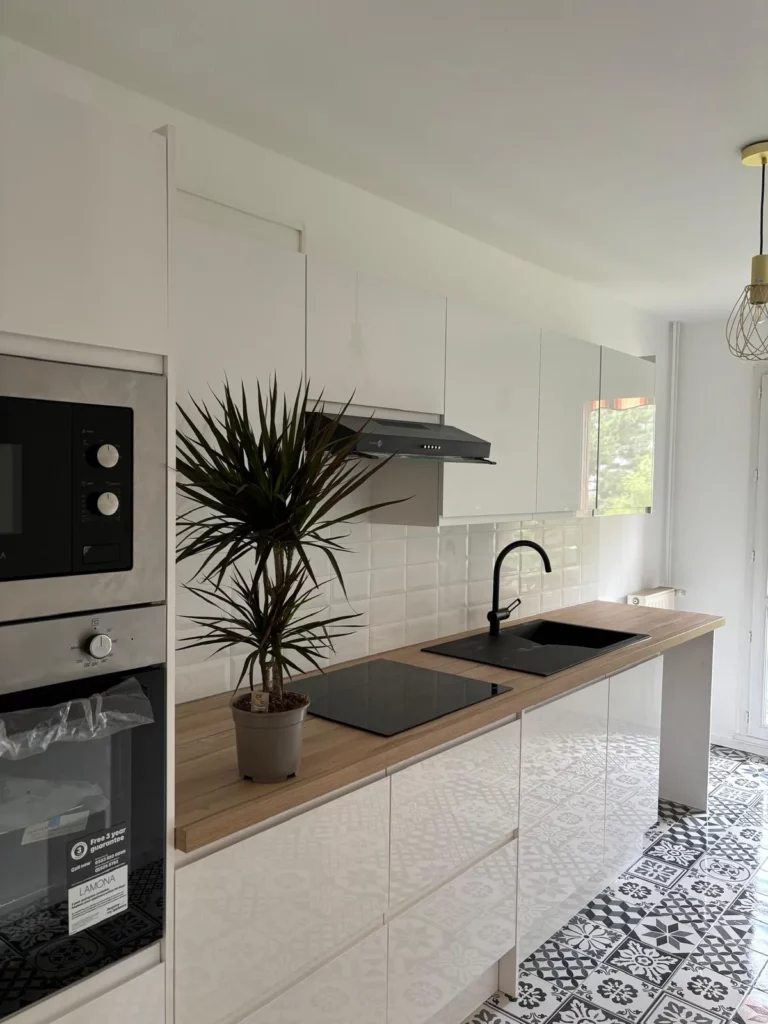 travaux de rénovation dans une cuisine 69